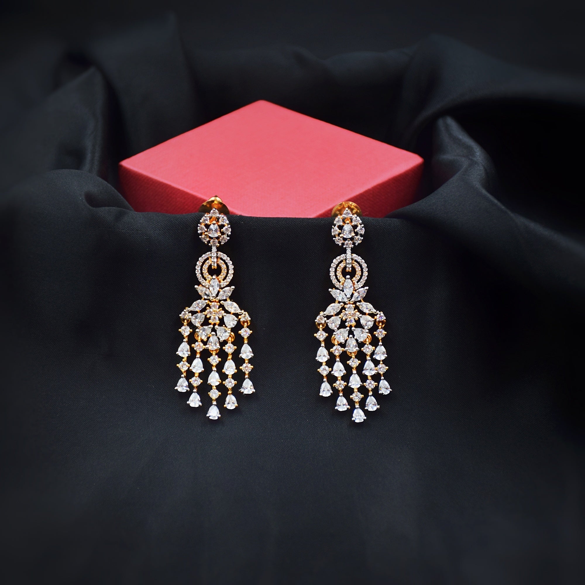 Diamond Hanging Earrings Online | Diamond Hanging Earrings Designs for  Women with Price